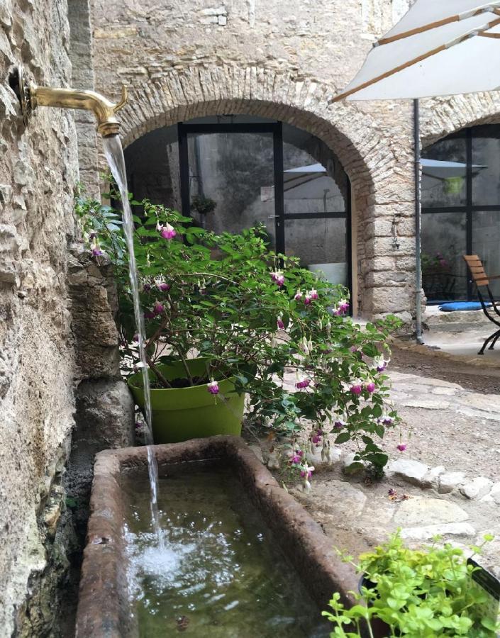 Bed and Breakfast Le P'Tit Relai Montbozon Экстерьер фото