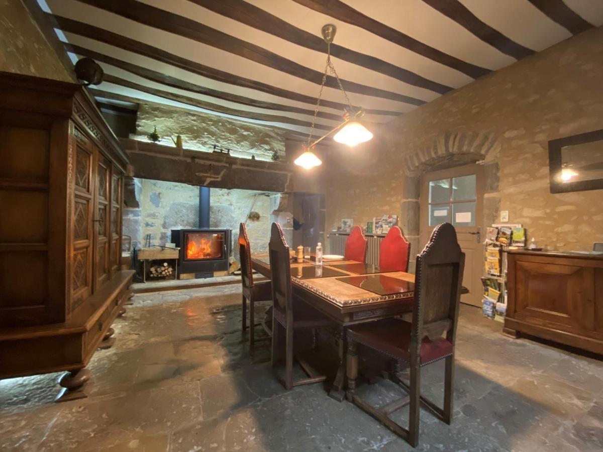 Bed and Breakfast Le P'Tit Relai Montbozon Экстерьер фото